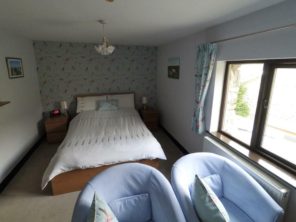 Отель Scar Close Farmhouse Сеттл Экстерьер фото